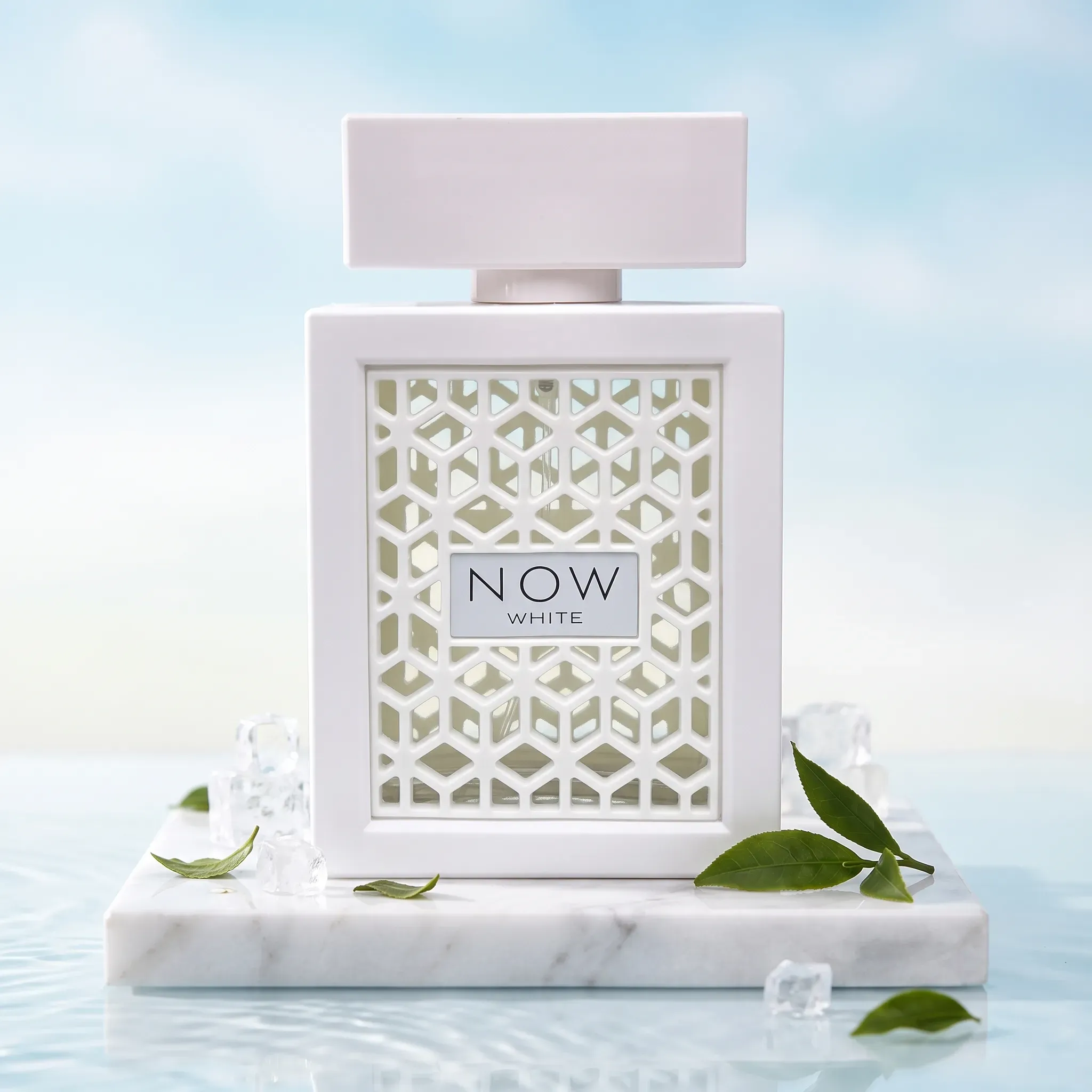 Rave Now White